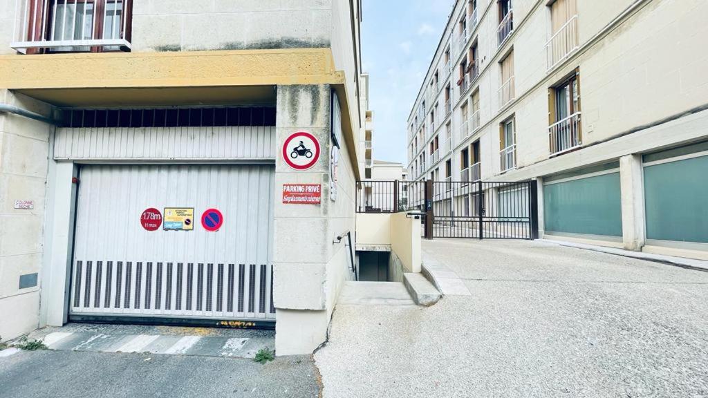 T2 Avignon Climatise Intra Muros Spacieux Et Lumineux Zewnętrze zdjęcie